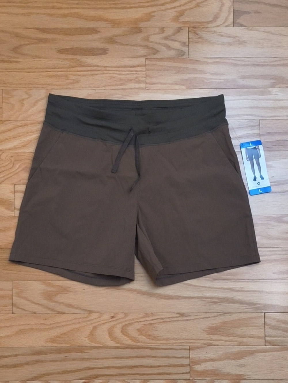 Tuff Athletics Active Hybrid Shorts Drawstring Waist Ladies Size L NWT